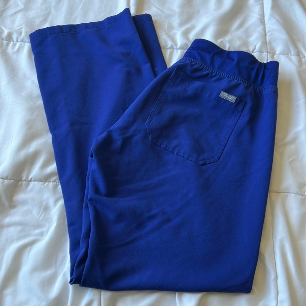 FIGS - Livingston scrub pants - small